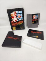 Super Mario Bros. Nintendo Entertainment System NES CIB 5 Screw - 1985