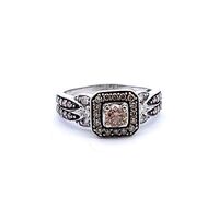  Beautiful Ladies 14K White gold Le Vian Ring with Chocolate diamonds!