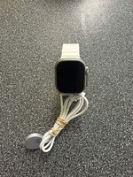 Apple Watch Ultra 2 49mm W/ Charger Cord