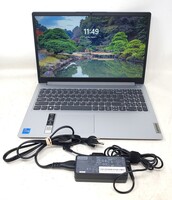 Lenovo IdeaPad 1 15IAU7 15.6" i5-1235U 8GB RAM 256GB SSD Windows 11 Home