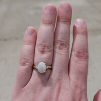 14K Yellow Gold Oval Opal Diamond Accent Ring 3.7 Grams Size 7 