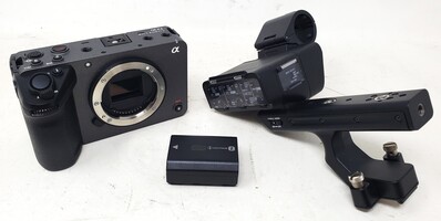 Sony FX30 (ILME-FX30) Digital Cinema Camera w/ XLR-H1 Handle Unit