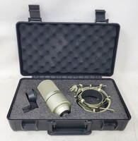 MXL 990 Condenser Microphone Mic - In Hard Case