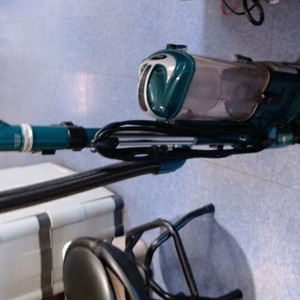 SHARK CU510 Lift-Away XL Upright Vacuum with Crevice Tool