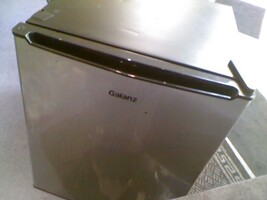 Galanz Mini Refrigerator