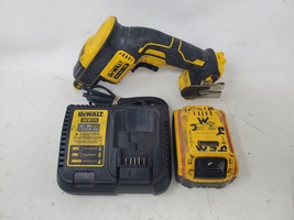 Dewalt DCF620 Drywall Screwgun - 20V Max w/ Battery & Charger