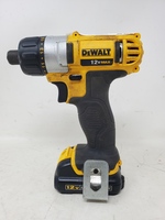 DeWALT 12V Cordless Screwdriver (DCF610) w/ Battery