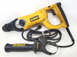 DeWalt D25213 D-Handle 3 Mode SDS Rotary Hammer Drill