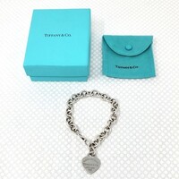  Tiffany & Co. Silver Chain Bracelet w/ Heart Charm, Dustbag & Box