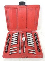 Snap-On 44 pc. 1/4" Drive 6pt. Metric/SAE Service Set - 144TMPB - Incomplete