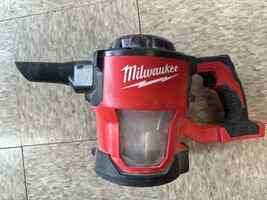 Milwaukee Bagless M18 18-Volt Compact Handheld Vacuum - 0882-20 - TOOL ONLY