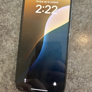 Apple - iPhone 16 128GB - Verizon - 100% Battery Health