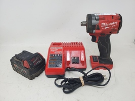 Milwaukee 2855-20 - 18V 1/2" Compact Impact Wrench w/ 5.0 Ah Battery & Charger