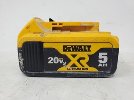 DeWALT DCB205 20V MAX XR 5.0AH LI-ION Battery Pack