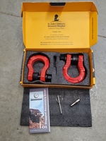 GearAmerica UBER Shackles (Red)  80,000 lb (40T) MBS & 20,000 lb (10T) WLL