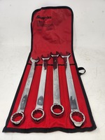 Snap-On 4 Piece SAE 15/16" to 1-1/8" Flank Drive Plus Combination Wrench Set