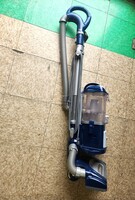 Shark Navigator Lift-Away Deluxe Upright Vacuum 
