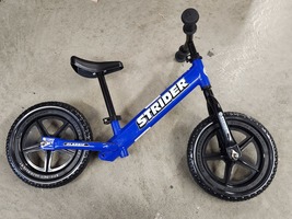 Strider 12” Classic Bike - No Pedal Balance Bicycle for Kids 1 to 3 Years