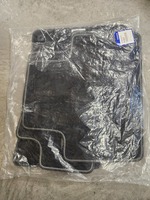 Volvo XC90  Floor Mats 2016-2018 R Design 31463915 Charcoal