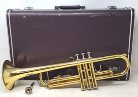 Yamaha YTR-2335 Bb Trumpet – Student Model – Yellow Brass – Tested w/ Case