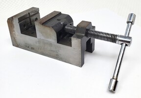 Vintage Machinist Drill Press Vise - 1 9/16" Jaws - 1 5/8" Max Open