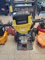  Bosch Brute 3611C0A Demolition Breaker Jack Hammer w/ 2 Bits