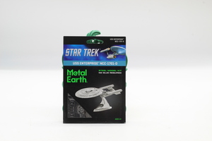 Metal Earth  Star Trek USS Enterprise