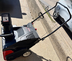 Craftsman Single Stage Snowblower _ 21" 208cc Electric Start