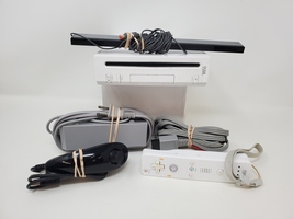 Nintendo Wii - White - Model rvl-001