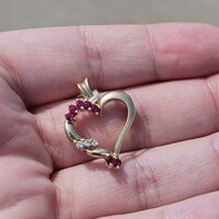 14K Yellow Gold Diamond Ruby Heart Pendant Charm 2.4 Grams 18x18mm