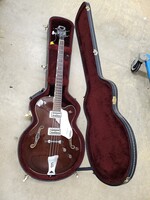 2014 Gretsch Guitars G6119B Electric Bass Guitar