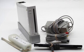 Original Nintendo Wii White RVL-001 Missing 1 Cover; Stand Adapter Sensor Remote