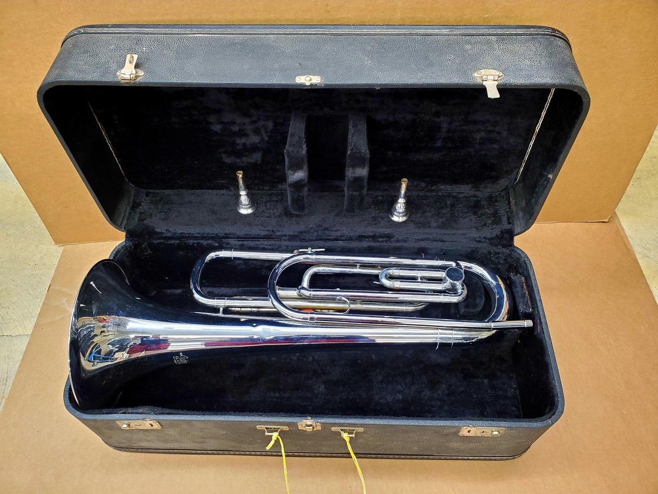 Vintage Ludwig Classic Single Valve Bugle w/ Case & Two Mouthpieces