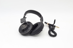 AKG K553 MK2 Closed Back Studio Monitoring Over Ear Headphones w/Detachable Cord