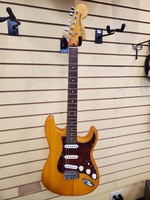 Squier Standard Stratocaster w/ Gig Bag