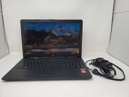 HP 15-DB0005DX Laptop AMB Ryzen 3 2204, 1TB HDD, 8GB Ram, and 2.50GHz