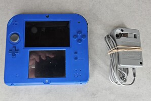 Nintendo 2DS Handheld Console WAP-002 Blue with Charger 