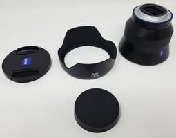 ZEISS Batis 18mm f/2.8 2.8/18 Camera Lens for Sony E-Mount Mirrorless Cameras