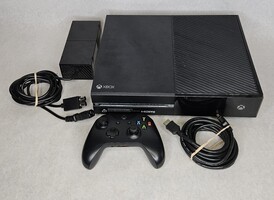 Microsoft Xbox One 500GB Model 1540 Console w/ Controller