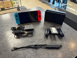 Nintendo Switch OLED - HEG-001 Handheld Console - 64GB