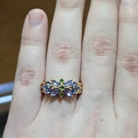 14K Yellow Gold Tanzanite & Emerald Flower Motif Cluster Gemstone Ring Size 8   