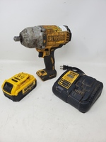 Dewalt DCF899 1/2" 20V 3 Speed Impact Wrench w/ 20V Battery & DCB115 Charger