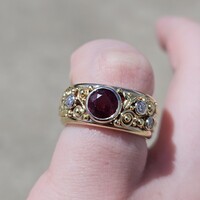  14KT Yellow Gold Diamond & Natural Ruby Celtic Style 8mm Band Ring Size 5.5 