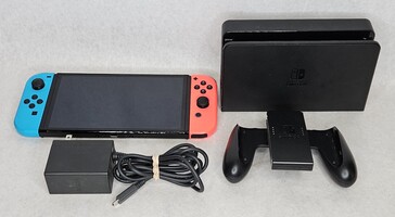Nintendo Switch OLED HEG-001 Console w/ Accessories