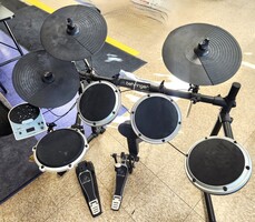 Behringer XD8USB 8-Piece Electronic Drum Set