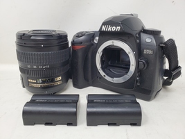 Nikon D70s SLR Camera Kit w/2 Batteries, SanDisk Flash & Nikon AF-S Nikkor Lens