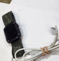 Apple Watch Series 7 - 45mm - w/ Charger