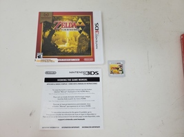 Nintendo 3 DS Zelda - A Link Between Worlds Game with Case and Manual