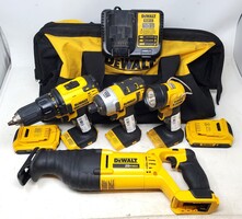 Dewalt DCK420D2 - 20V MAX - 4 Tool Combo Kit w/ Batteries, Charger, And Bag